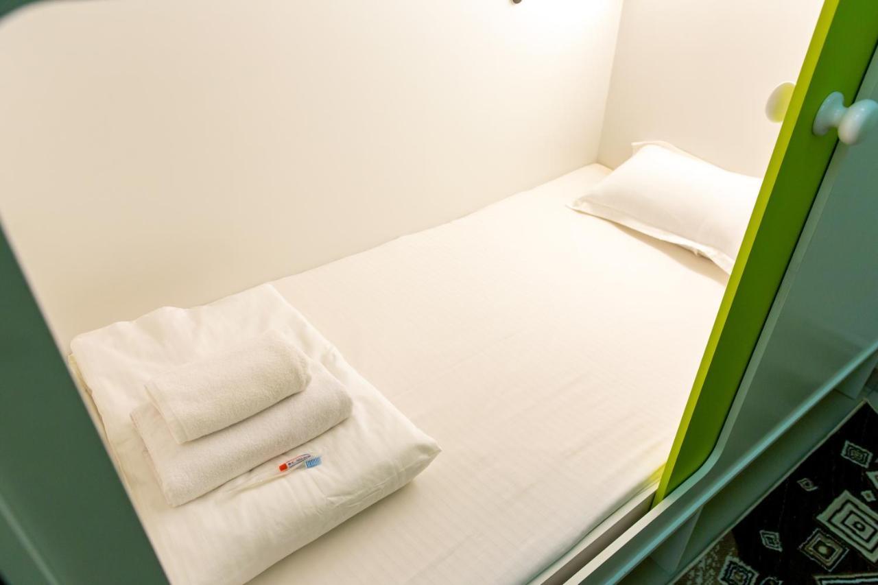 Хостел 689Capsulehotel&Coffee อัลมาตี ภายนอก รูปภาพ