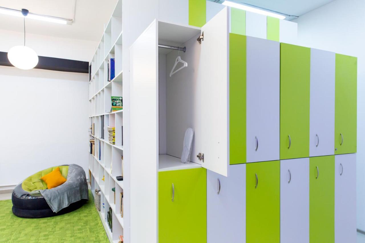 Хостел 689Capsulehotel&Coffee อัลมาตี ภายนอก รูปภาพ